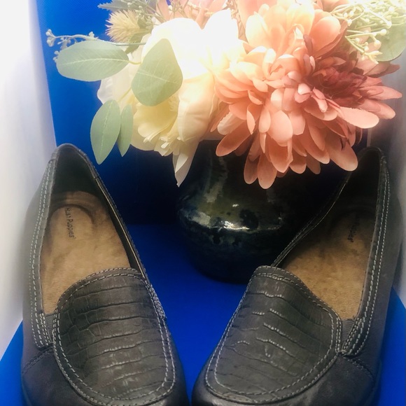 Women’s Comfortable Work Shoes - Picture 6 of 7